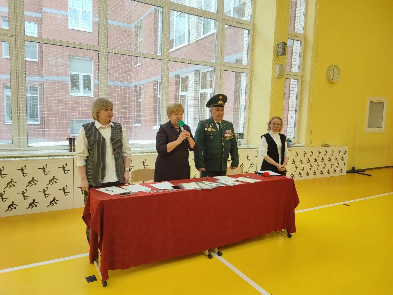 Cмотр строя и песни в Гимназии 74